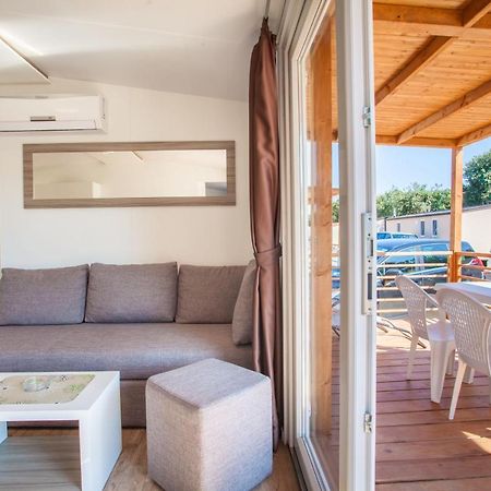 Mobile Homes Delta Marine At Campsite Lopari Нерезине Екстериор снимка